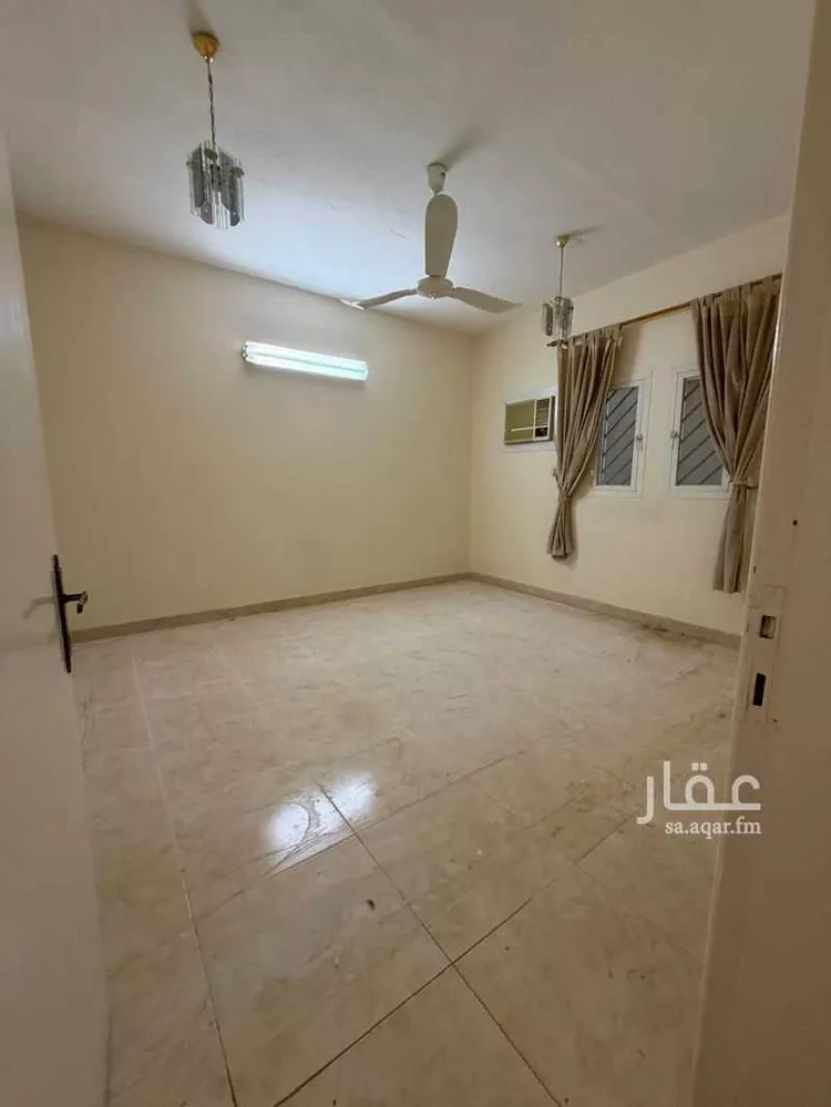 دور للبيع في شارع الغاط, حي السلام, مدينة الرياض, منطقة الرياض صورة 2