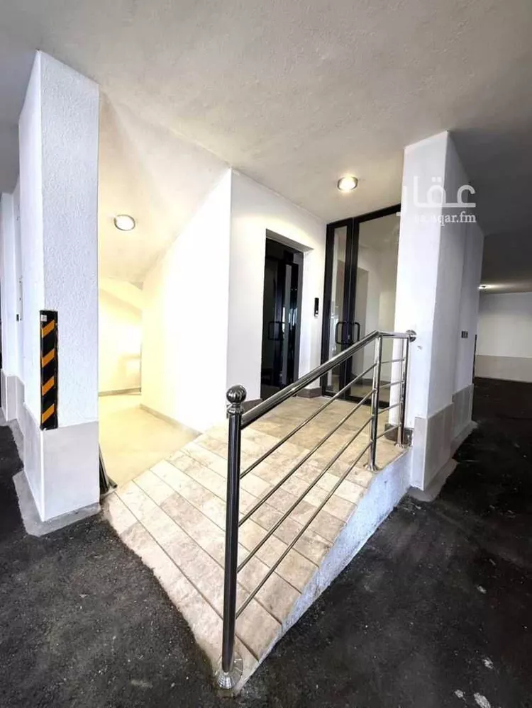 شقة للبيع في شارع شقيق بن سلمة, حي العرين, مدينة أبها, منطقة عسير صورة 3