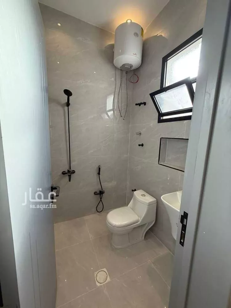 Floor for Sale in Riyadh Badr