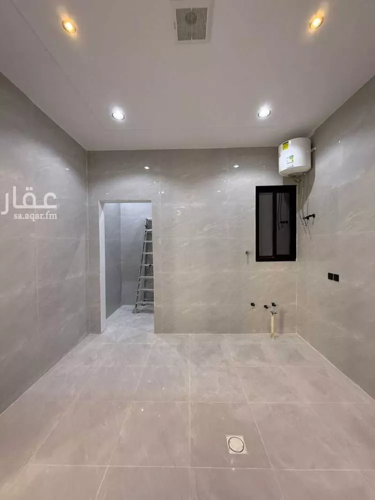 دور للبيع في شارع علي الحراني ، حي عريض ، الرياض ، منطقة الرياض 13