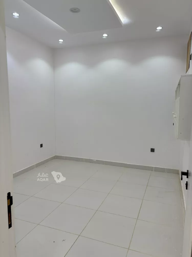 Apartment for Rent in Jeddah Al Riyadh 3