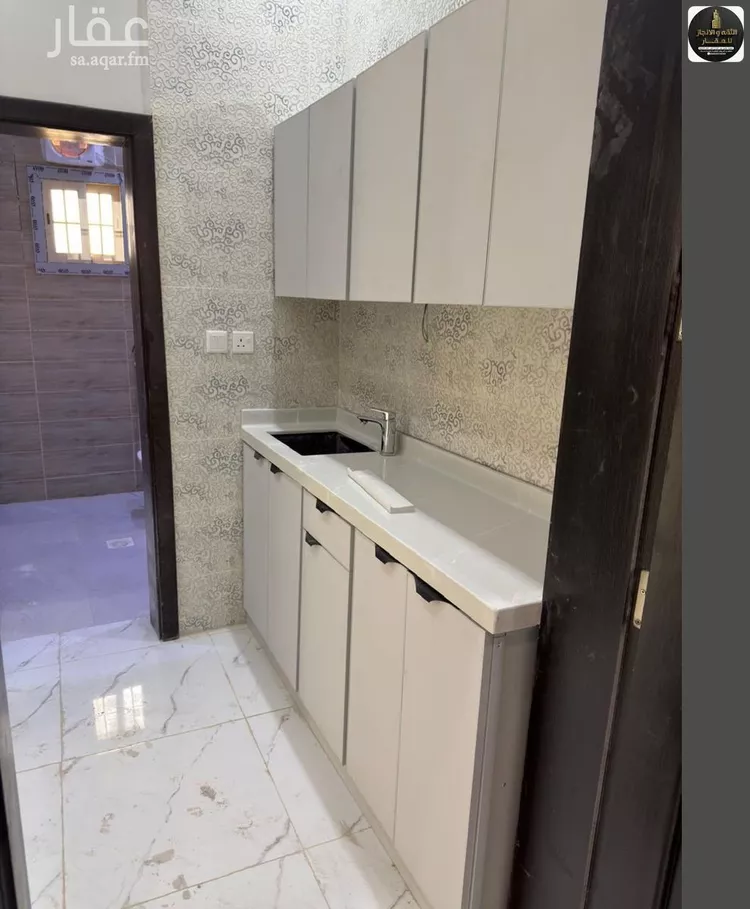شقة للإيجار في شارع محايده, حي الرياض, مدينة جدة, منطقة مكة المكرمة صورة 4