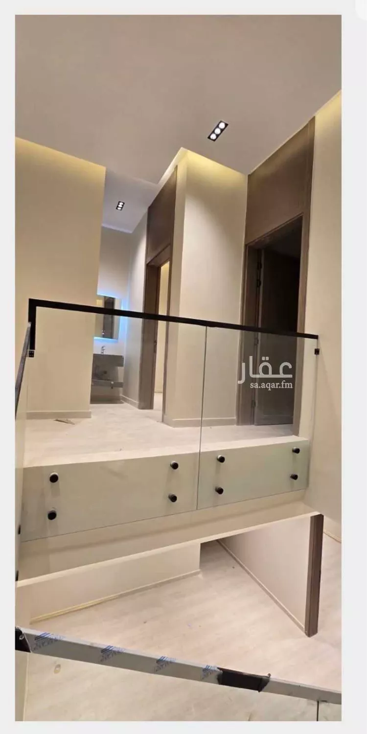 فيلا للبيع في شارع الحزمة, حي العريجاء الأوسط, مدينة الرياض, منطقة الرياض صورة 4