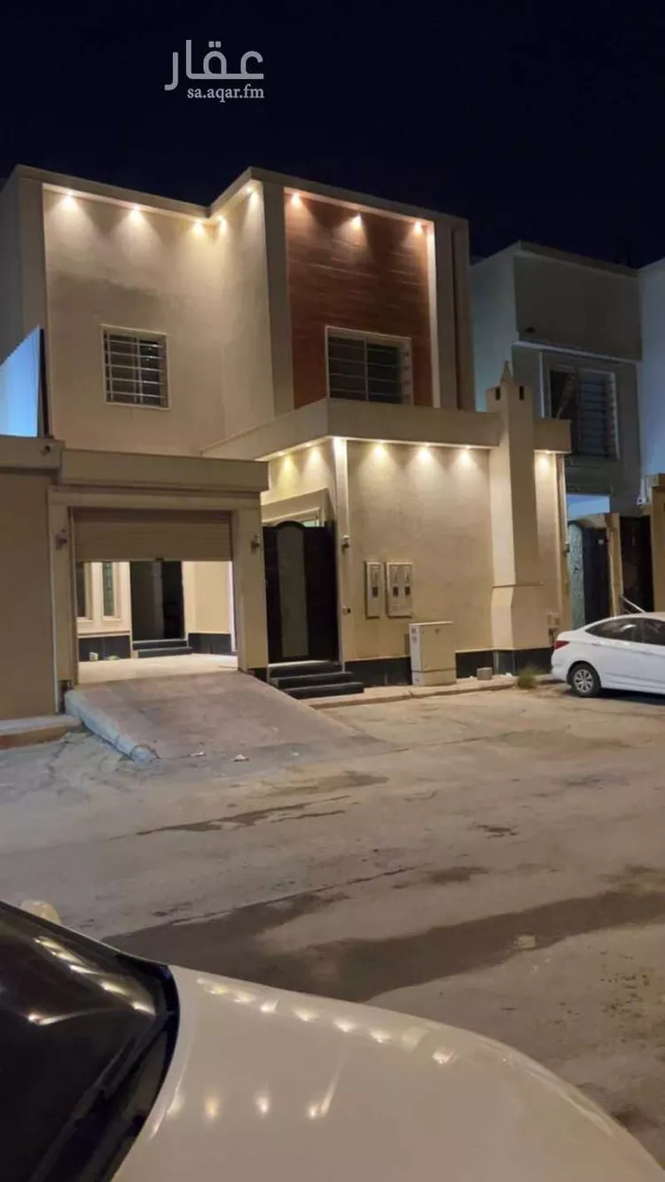 فيلا للبيع في شارع جبل المشايخ, حي القادسية, مدينة الرياض, منطقة الرياض صورة 3