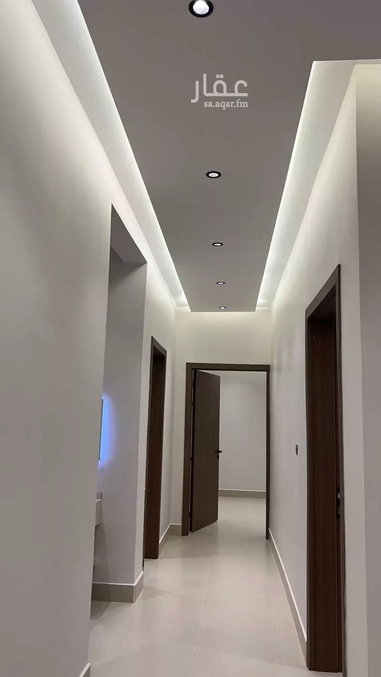 دور للبيع في شارع محارب بن دثار, حي بدر, مدينة الرياض, منطقة الرياض صورة 2