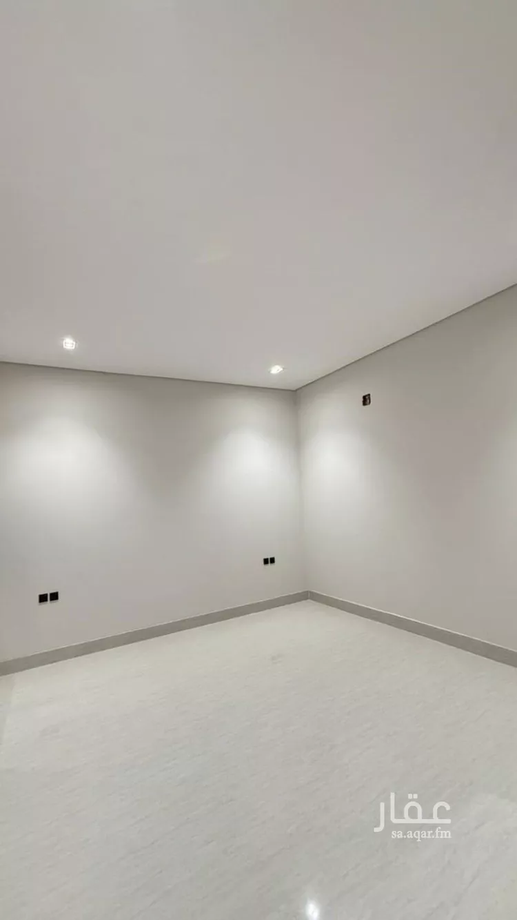 دور للبيع في شارع رقم 132, حي الجنادرية, مدينة الرياض, منطقة الرياض صورة 4
