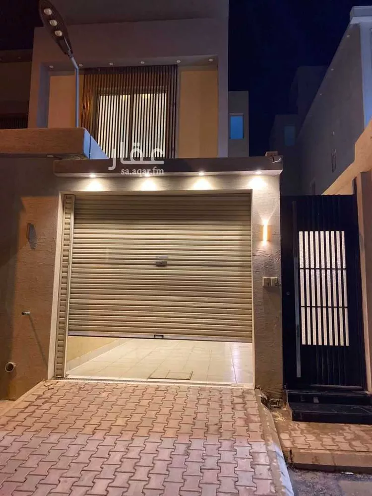 دور للبيع في شارع عاقل بن حبيب, حي عكاظ, مدينة الرياض, منطقة الرياض صورة 3