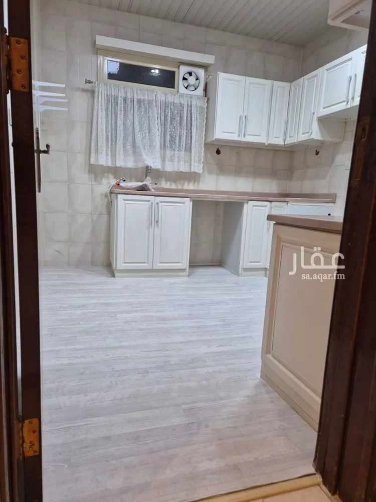 شقة للبيع في شارع سومطرة, حي المروج, مدينة الرياض, منطقة الرياض صورة 5