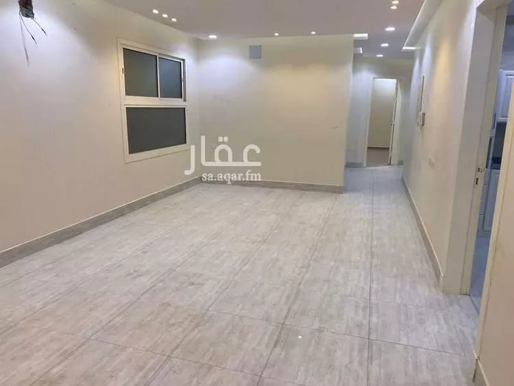 دور للبيع في شارع عاقل بن حبيب, حي عكاظ, مدينة الرياض, منطقة الرياض صورة 2