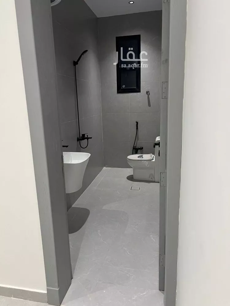 دور للبيع في شارع محارب بن دثار, حي بدر, مدينة الرياض, منطقة الرياض