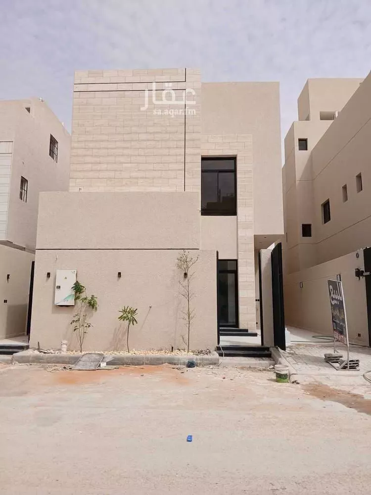 فيلا للبيع في شارع 15 جنوبي, حي الرمال, مدينة الرياض, منطقة الرياض