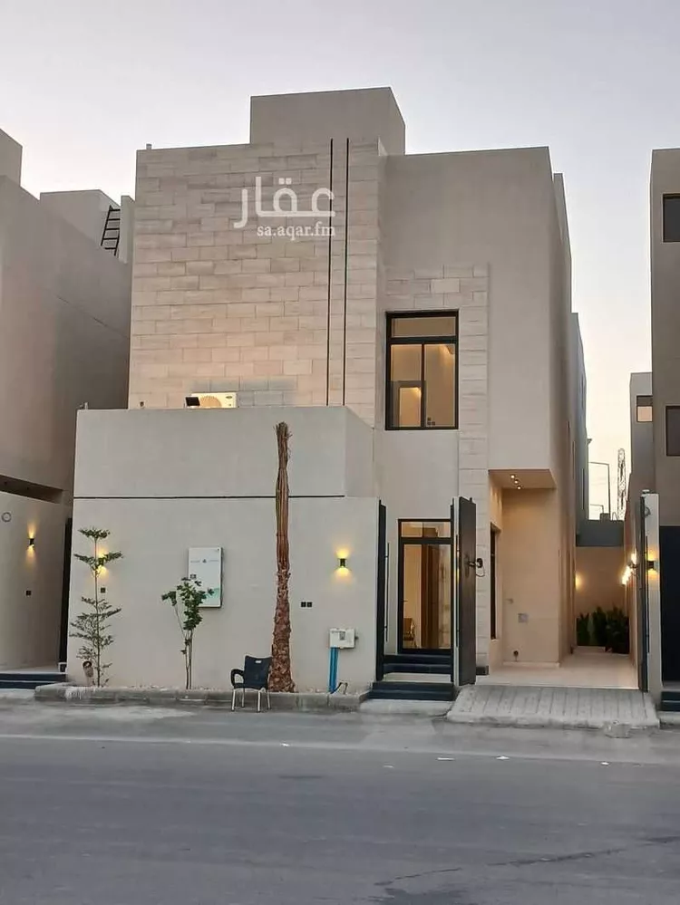 فيلا للبيع في شارع فضل الله بن عبدالله الطبري, حي الرمال, مدينة الرياض, منطقة الرياض صورة 3