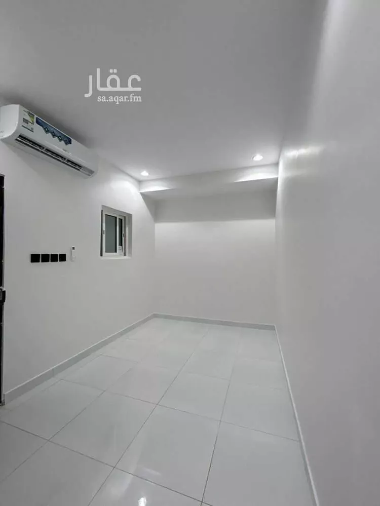 غرفة للإيجار في شارع اوثيلان ، حي الرحمانية ، جدة ، جدة