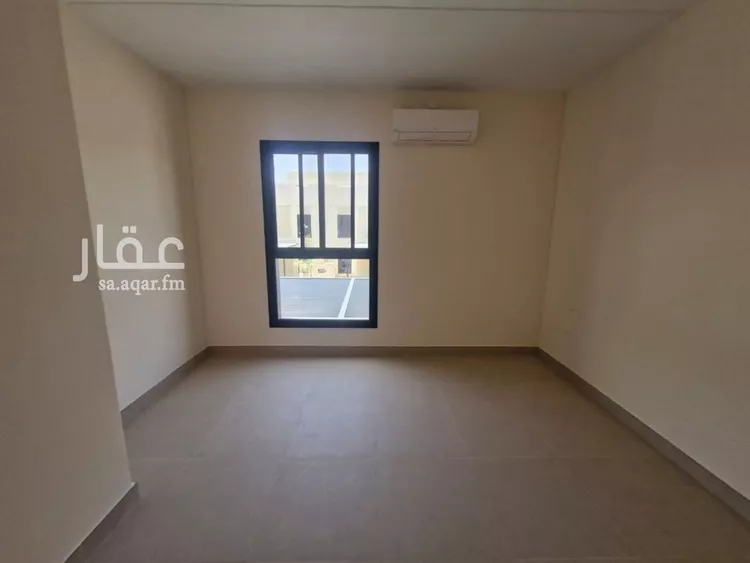 فيلا للإيجار في شارع رقم 2024, حي سدرة, مدينة الرياض, منطقة الرياض 9