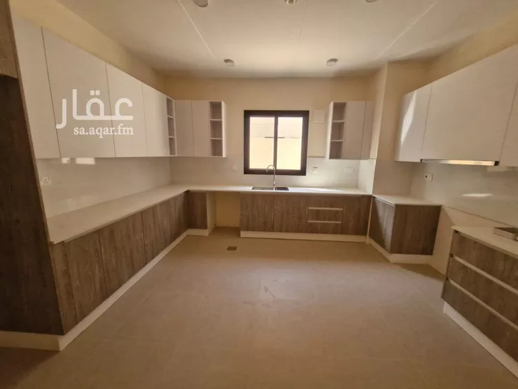 فيلا للإيجار في شارع رقم 2025, حي سدرة, مدينة الرياض, منطقة الرياض 10