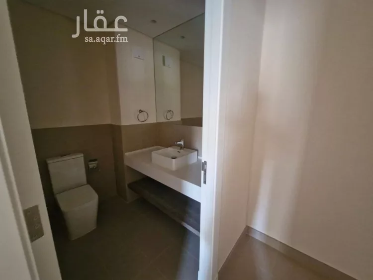 فيلا للإيجار في شارع رقم 2025, حي سدرة, مدينة الرياض, منطقة الرياض 25