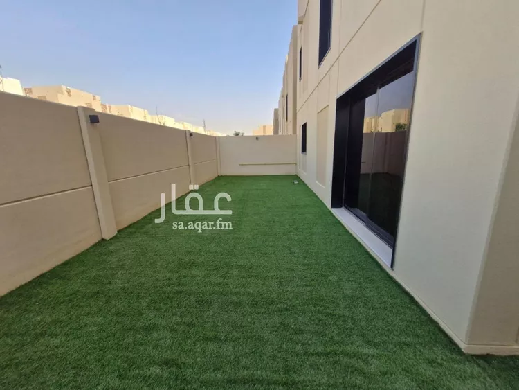 فيلا للإيجار في شارع رقم 2087, حي سدرة, مدينة الرياض, منطقة الرياض 22