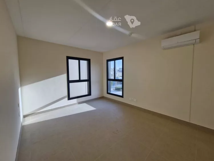 فيلا للإيجار في شارع رقم 2022, حي سدرة, مدينة الرياض, منطقة الرياض 4