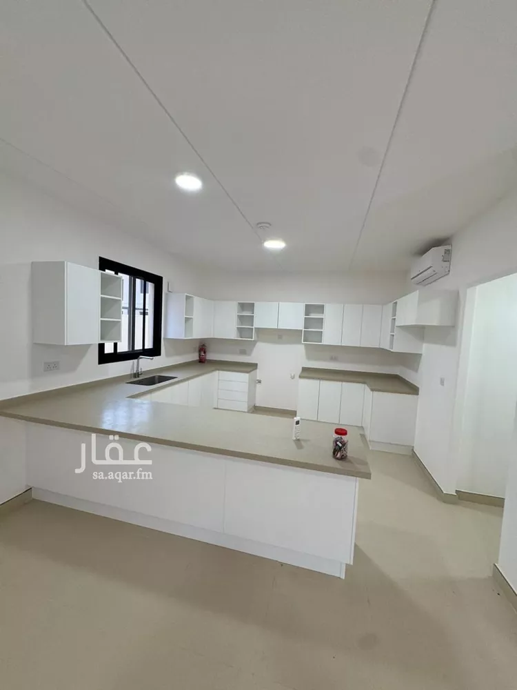 فيلا للإيجار في شارع رقم 1015, حي سدرة, مدينة الرياض, منطقة الرياض صورة 5