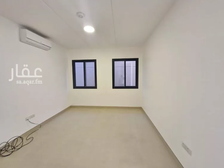 فيلا للإيجار في شارع رقم 1042, حي سدرة, مدينة الرياض, منطقة الرياض صورة 4