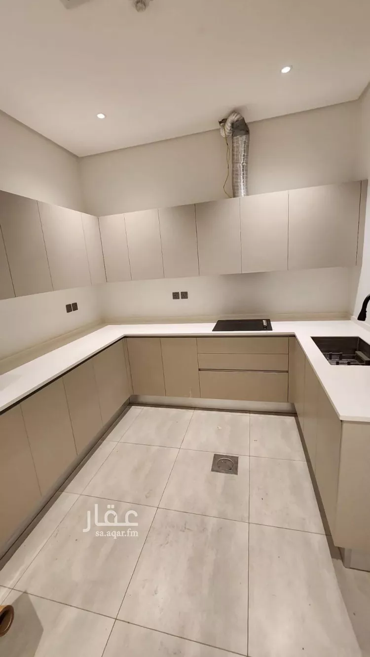 شقة للإيجار في شارع وادي وج, حي الملقا, مدينة الرياض, منطقة الرياض صورة 2