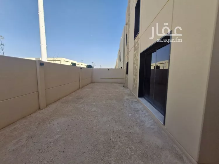 فيلا للبيع في شارع رقم 1072, حي سدرة, مدينة الرياض, منطقة الرياض 15