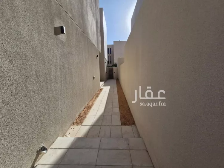 فيلا للإيجار في شارع رقم 1112, حي سدرة, مدينة الرياض, منطقة الرياض 13