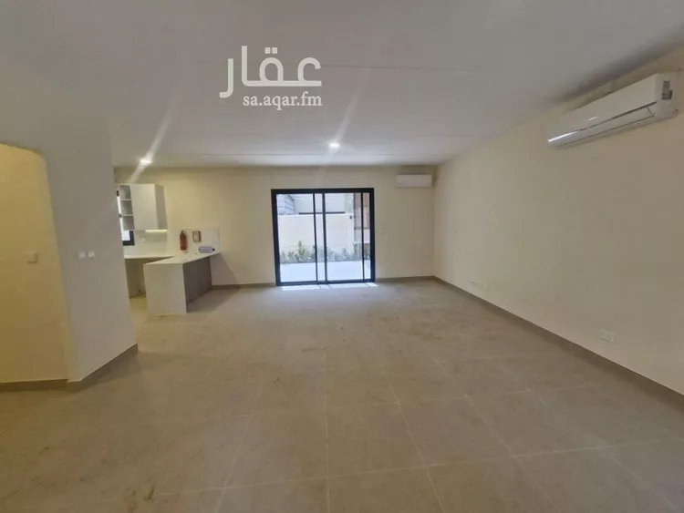 فيلا للإيجار في شارع رقم 2021, حي سدرة, مدينة الرياض, منطقة الرياض 16