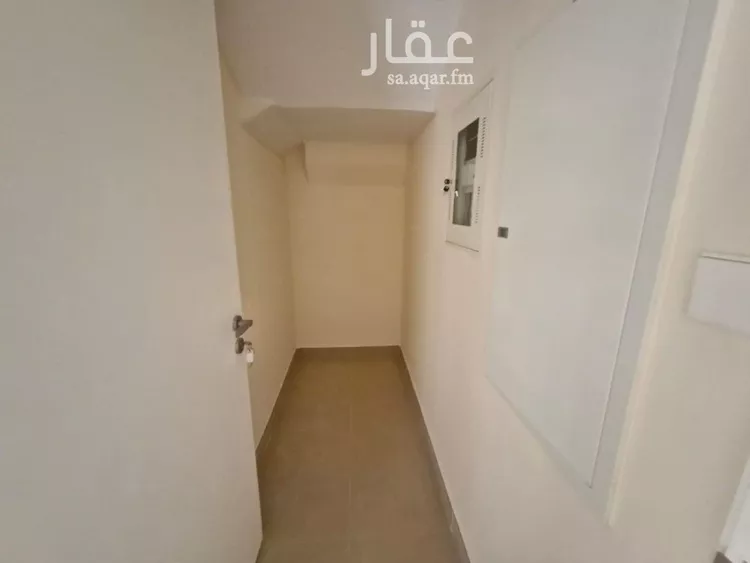فيلا للإيجار في شارع رقم 2025, حي سدرة, مدينة الرياض, منطقة الرياض 22