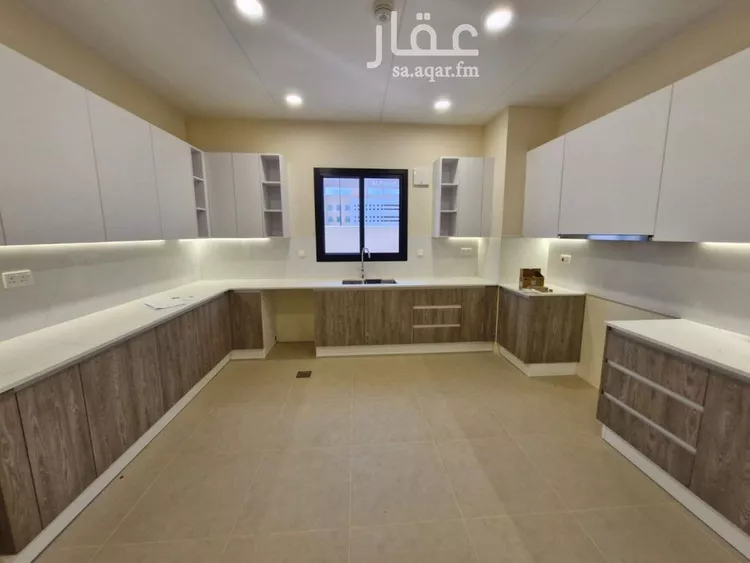 فيلا للإيجار في شارع رقم 2024, حي سدرة, مدينة الرياض, منطقة الرياض 13