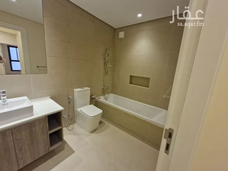 فيلا للإيجار في شارع رقم 2024, حي سدرة, مدينة الرياض, منطقة الرياض 25