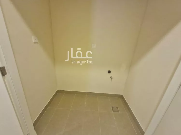 فيلا للبيع في شارع التينية, حي سدرة, مدينة الرياض, منطقة الرياض صورة 4