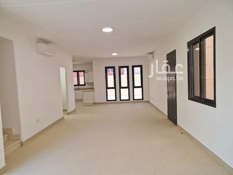 فيلا للإيجار في شارع رقم 1105, حي سدرة, مدينة الرياض, منطقة الرياض صورة 3