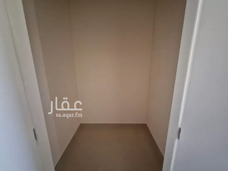 فيلا للإيجار في شارع رقم 2024, حي سدرة, مدينة الرياض, منطقة الرياض 6