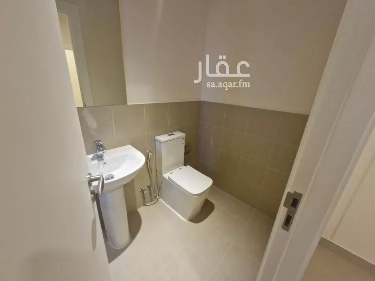 فيلا للبيع في شارع رقم 1072, حي سدرة, مدينة الرياض, منطقة الرياض 26
