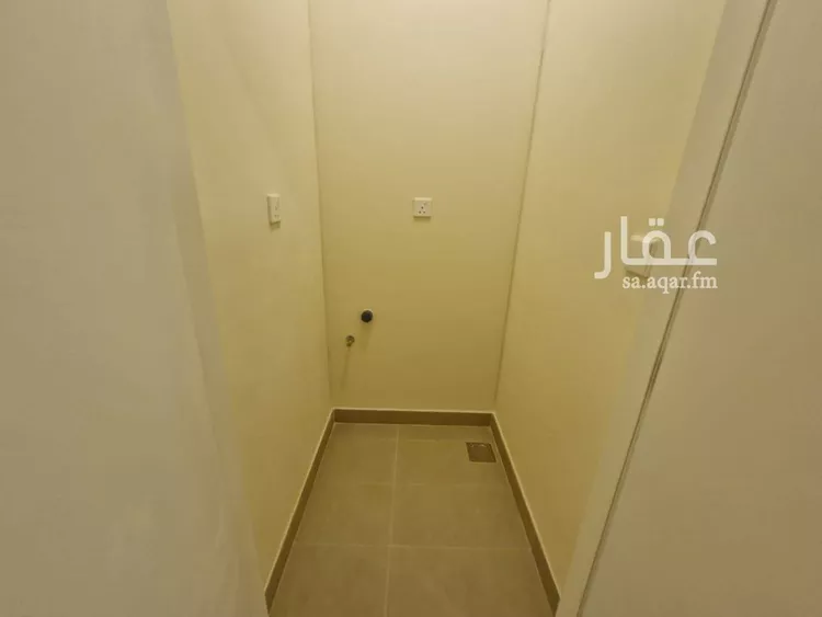 فيلا للإيجار في شارع رقم 2089, حي سدرة, مدينة الرياض, منطقة الرياض 11