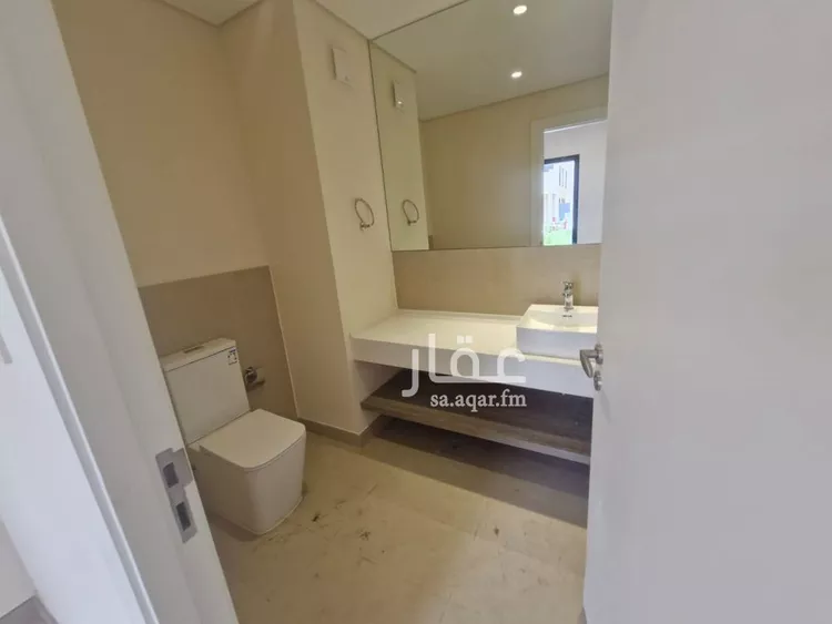 فيلا للإيجار في شارع رقم 2021, حي سدرة, مدينة الرياض, منطقة الرياض 11
