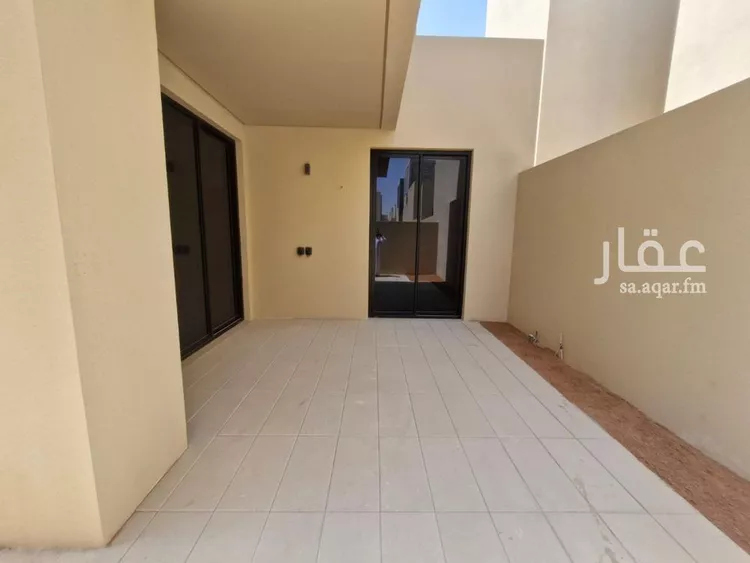 فيلا للإيجار في شارع رقم 1011, حي سدرة, مدينة الرياض, منطقة الرياض 2