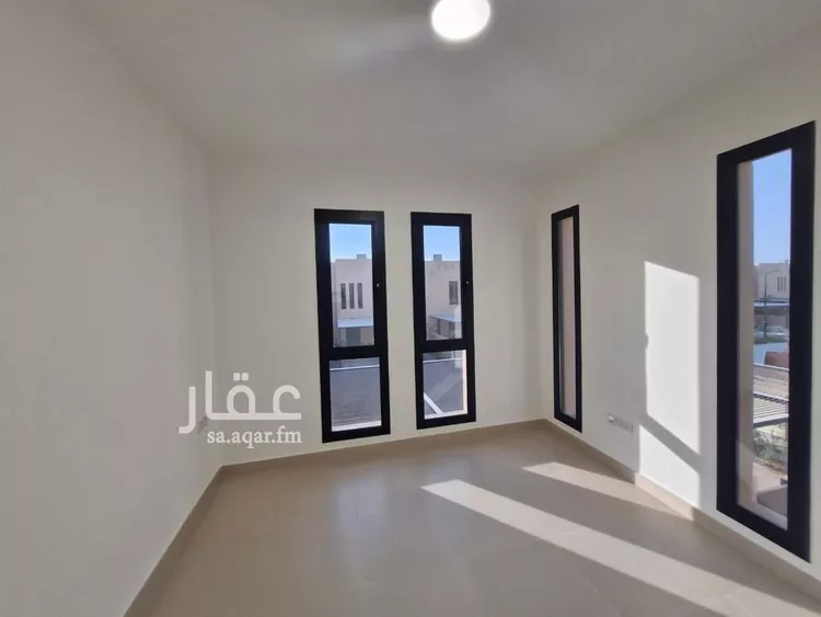 فيلا للبيع في شارع رقم 1017, حي سدرة, مدينة الرياض, منطقة الرياض
