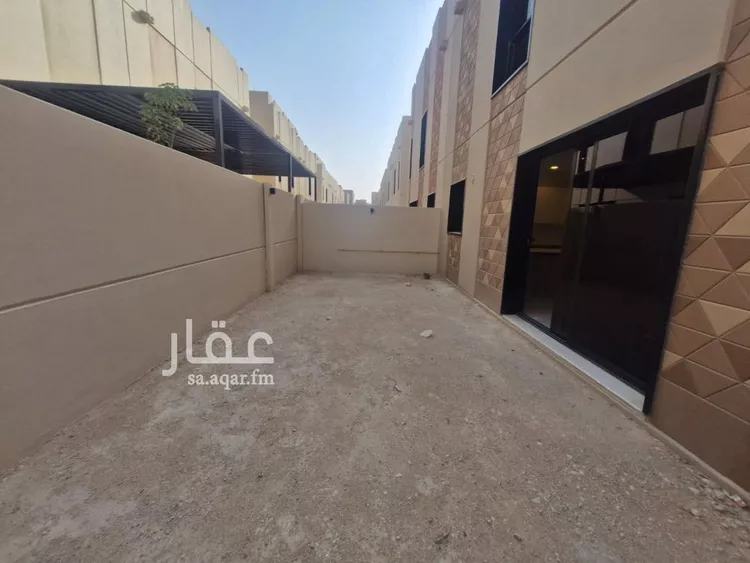 فيلا للإيجار في شارع رقم 2078, حي سدرة, مدينة الرياض, منطقة الرياض 8