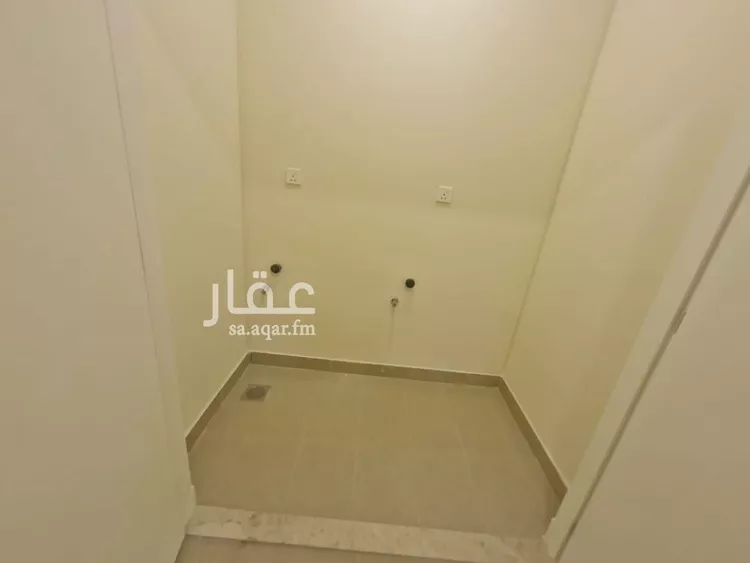 فيلا للإيجار في شارع رقم 2026, حي سدرة, مدينة الرياض, منطقة الرياض 15
