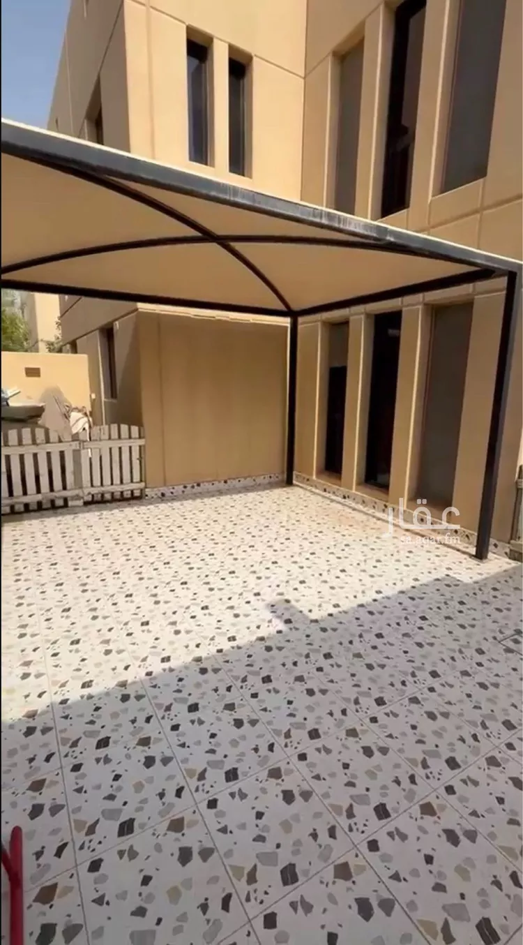 Villa for Sale in Riyadh King Khalid International Airport