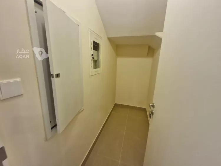 فيلا للبيع في شارع رقم 2085, حي سدرة, مدينة الرياض, منطقة الرياض 16