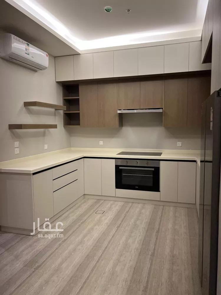 شقة للإيجار في شارع المغيره ابن شعبه الثقفي, حي الملك فهد, مدينة الرياض, منطقة الرياض صورة 2