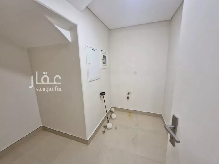 فيلا للإيجار في شارع رقم 1040, حي سدرة, مدينة الرياض, منطقة الرياض صورة 4
