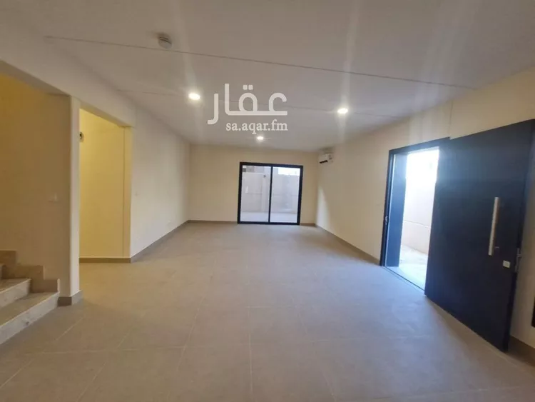 فيلا للإيجار في شارع رقم 2026, حي سدرة, مدينة الرياض, منطقة الرياض 12