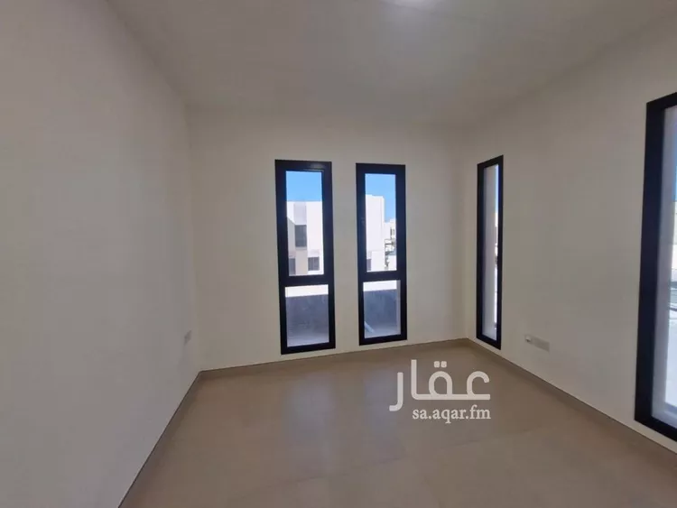 فيلا للبيع في شارع رقم 1005, حي سدرة, مدينة الرياض, منطقة الرياض 9