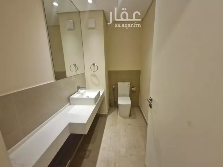 فيلا للإيجار في شارع رقم 2021, حي سدرة, مدينة الرياض, منطقة الرياض 25