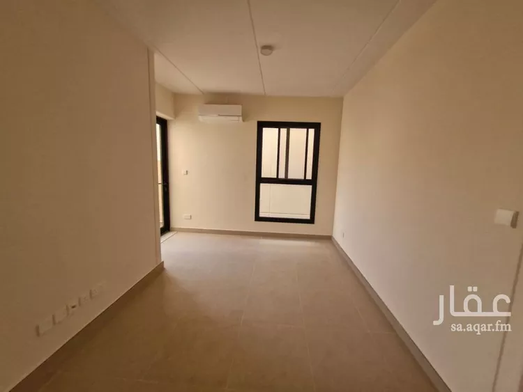 فيلا للإيجار في شارع رقم 2025, حي سدرة, مدينة الرياض, منطقة الرياض 11