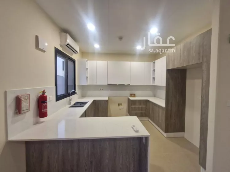 فيلا للإيجار في شارع رقم 2078, حي سدرة, مدينة الرياض, منطقة الرياض صورة 2
